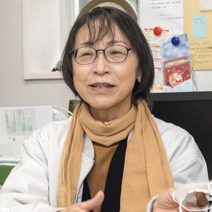 スタッフの笹平典子さん