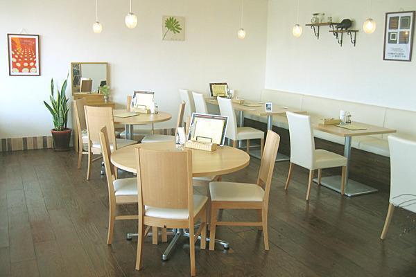 Spoon Cafe (スプーンカフェ)