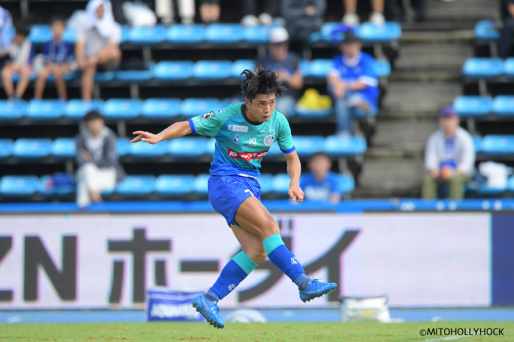 新井晴樹（水戸ホーリーホック）