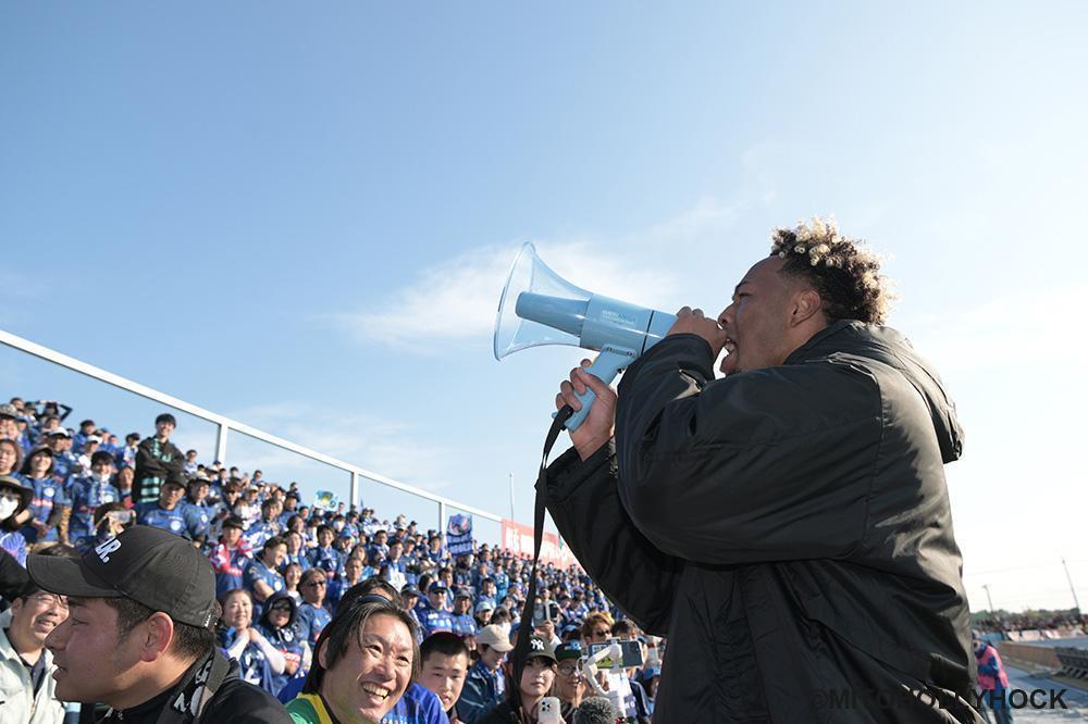 鷹啄トラビス（水戸ホーリーホック）