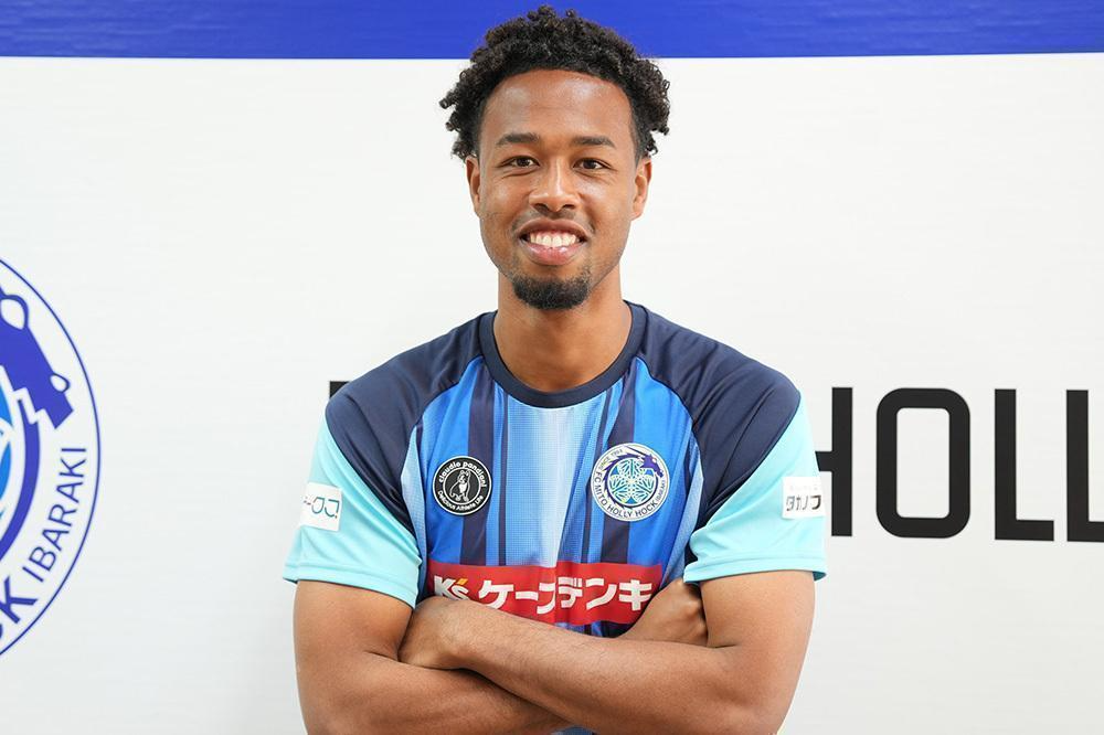 鷹啄トラビス（水戸ホーリーホック）