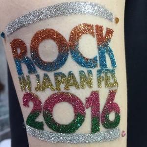 ヘアカラー×ジェルネイル専門店 BiBi ネイルやボディペイント