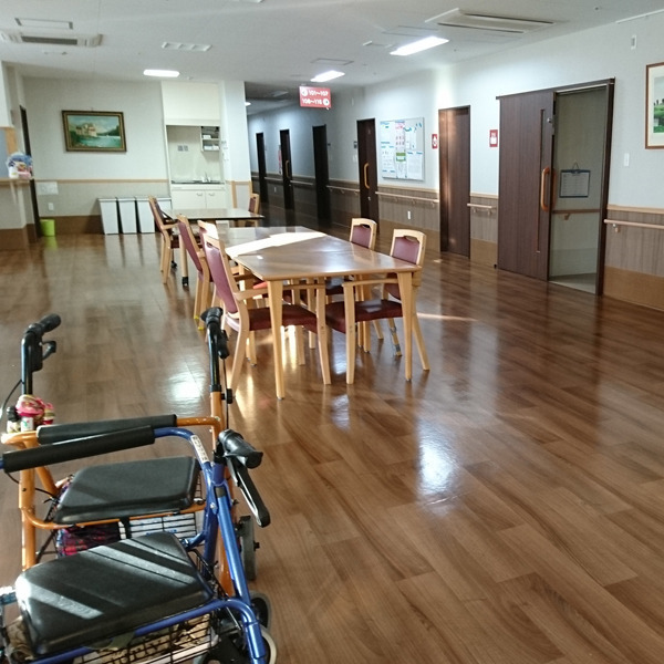 アウスレーゼ西城南