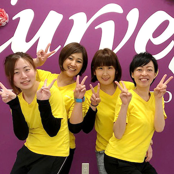 カーブスかわねや木崎	