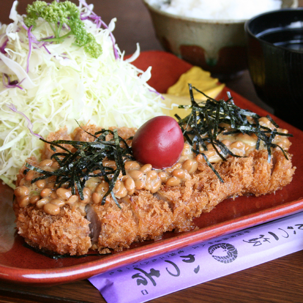 とんかつ一筋　かつ吉