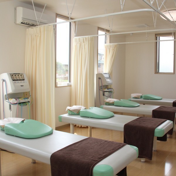 成田接骨院 本院