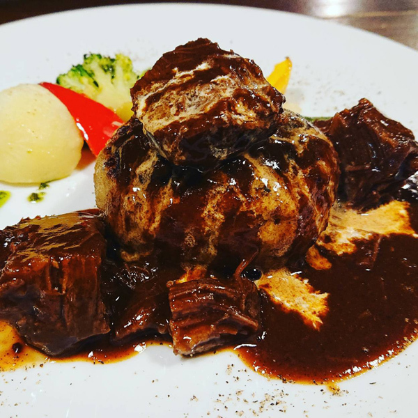 Bistro Dining Hikari