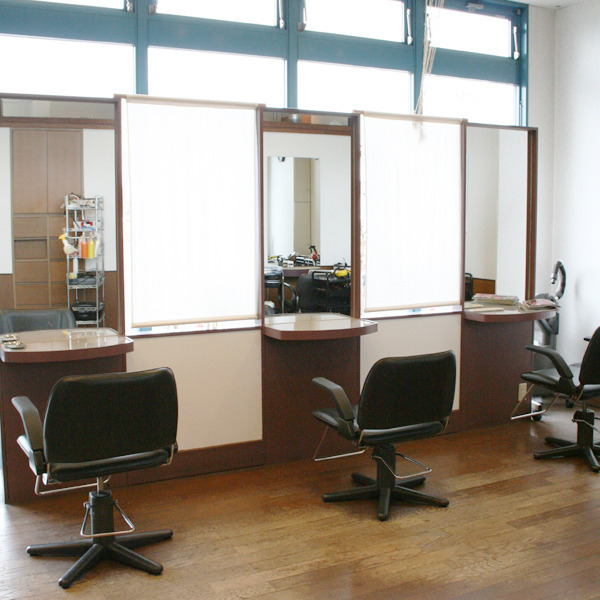 小堀巌美容室クチュールクレア