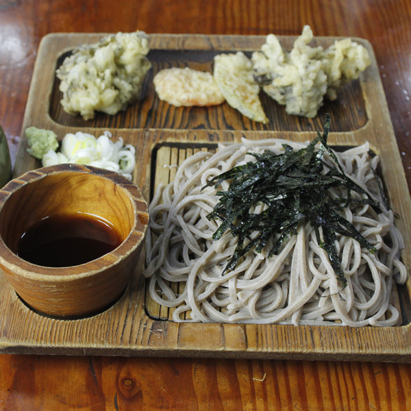純手打ちそば 山盛