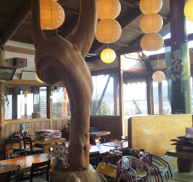 ドライブインしんちゃん いずみの里