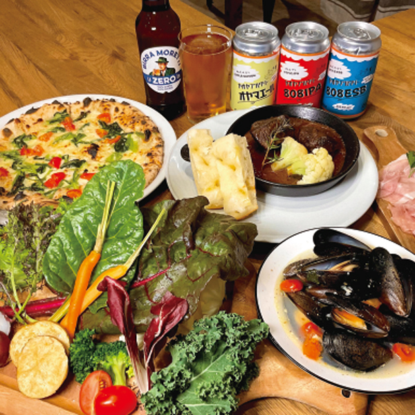 ピザ窯のあるカフェ Lucca