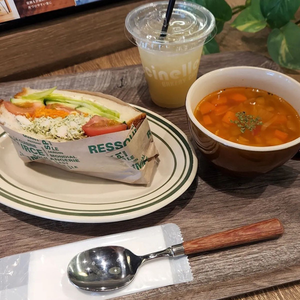 コシニール TSUTAYA鹿嶋南店