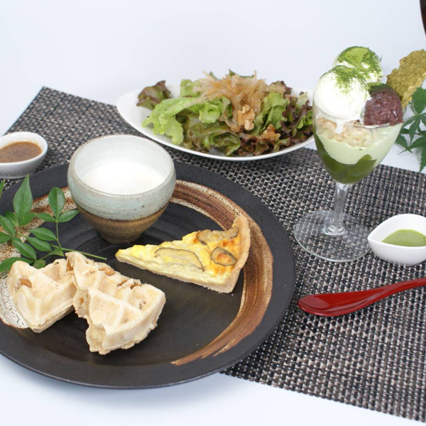 抹茶カフェ和香