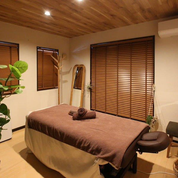 グランツ小山店