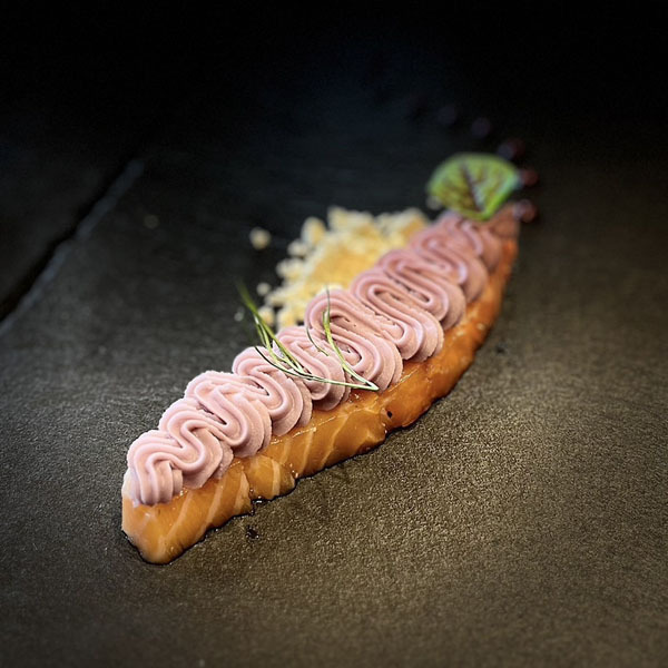 LA MAISON DE CELEB RESTAURANT