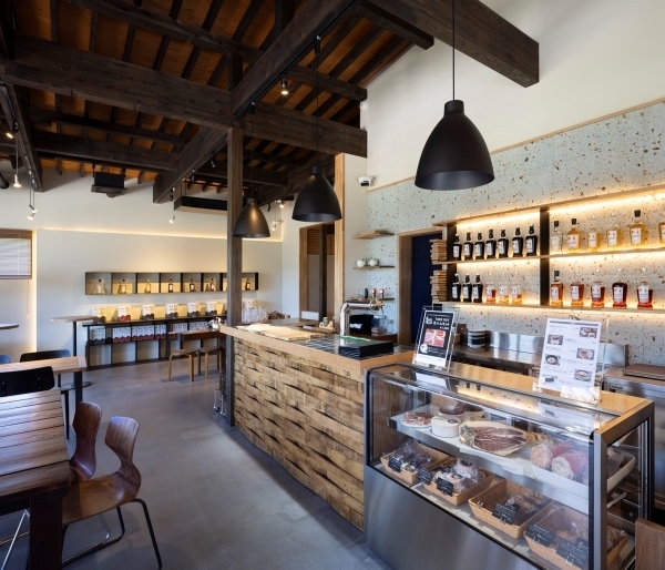 八郷蒸溜所ビジターセンター