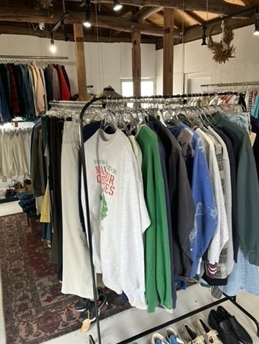 schiele (シーレ) hair design & used clothing