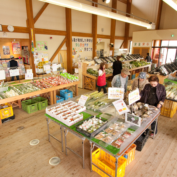 行方市観光物産館「こいこい」（道の駅たまつくり）