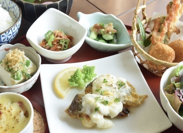 カフェギャラリー ゆずり葉