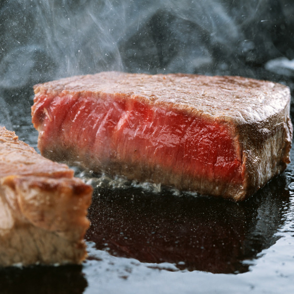 ステーキハウス COOK BARN