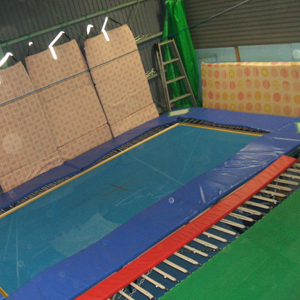 トランポリン広場 Ｊ-cube