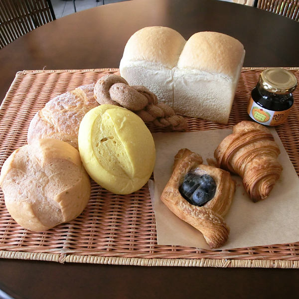 ベーカリーカフェ シルキーウェーブ