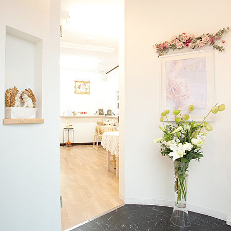 Dramatic Beauty Support ECRU