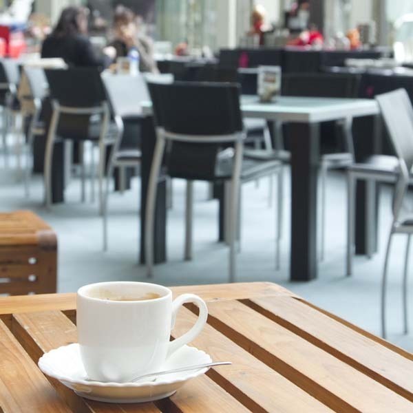 カフェ ブリーズ