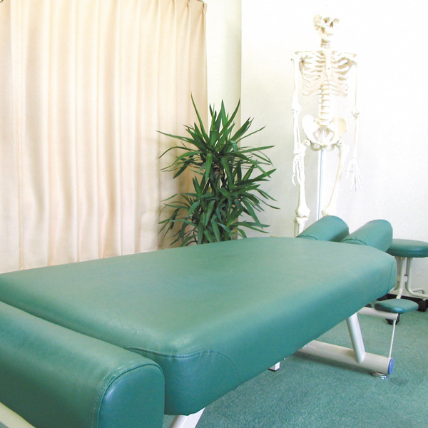 はなばたけ腰痛センター