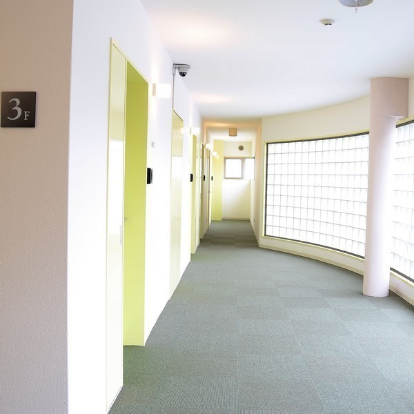 株式会社三栄商事