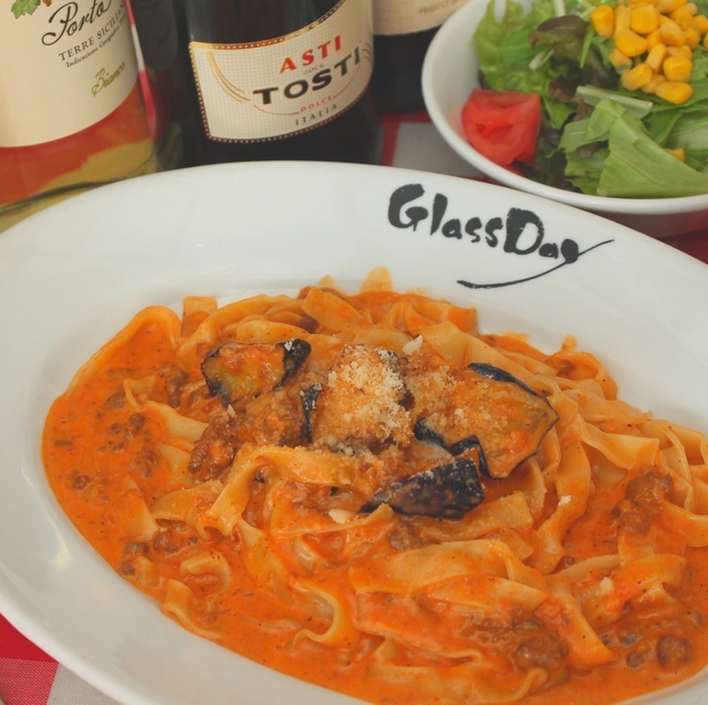 “薪釜焼ピッツァとパスタ” グラスデイ