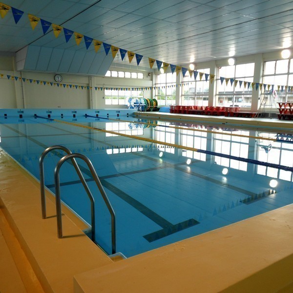青柳公園 屋内プール