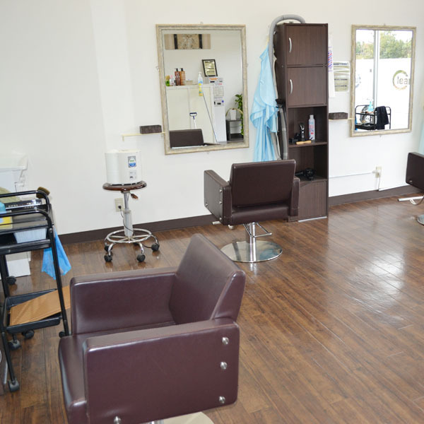 となりのカット屋さん 川尻店