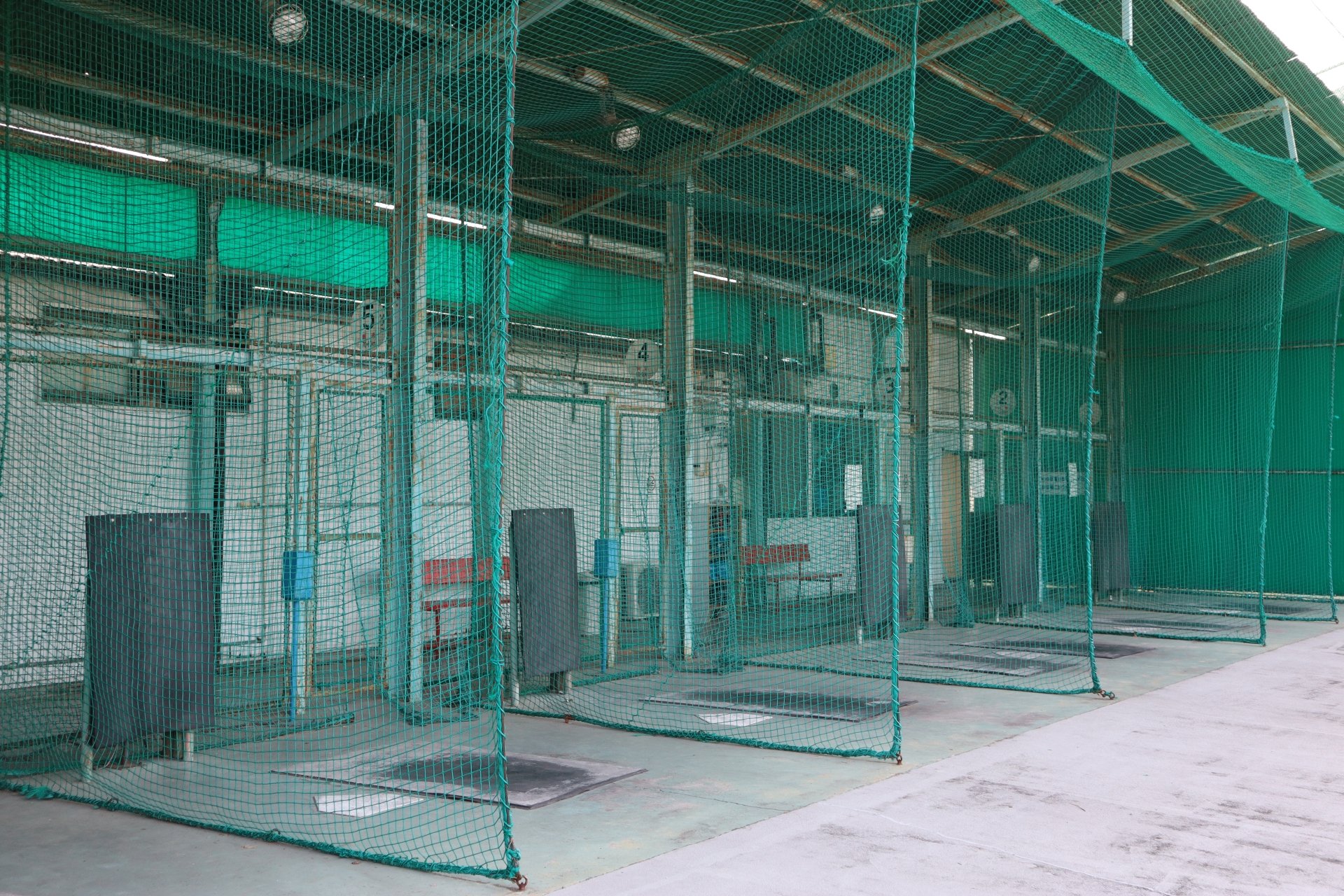 球速いろいろ！レベル別レーン完備